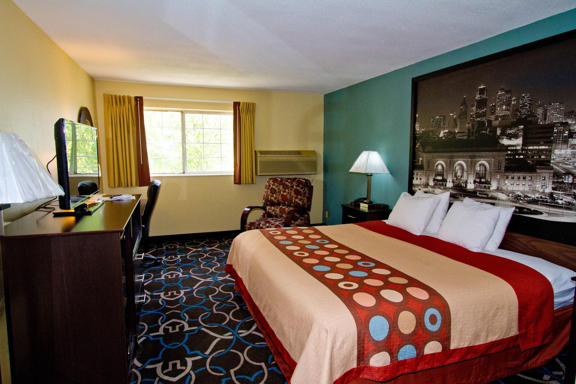Super 8 By Wyndham Kansas City Exterior photo