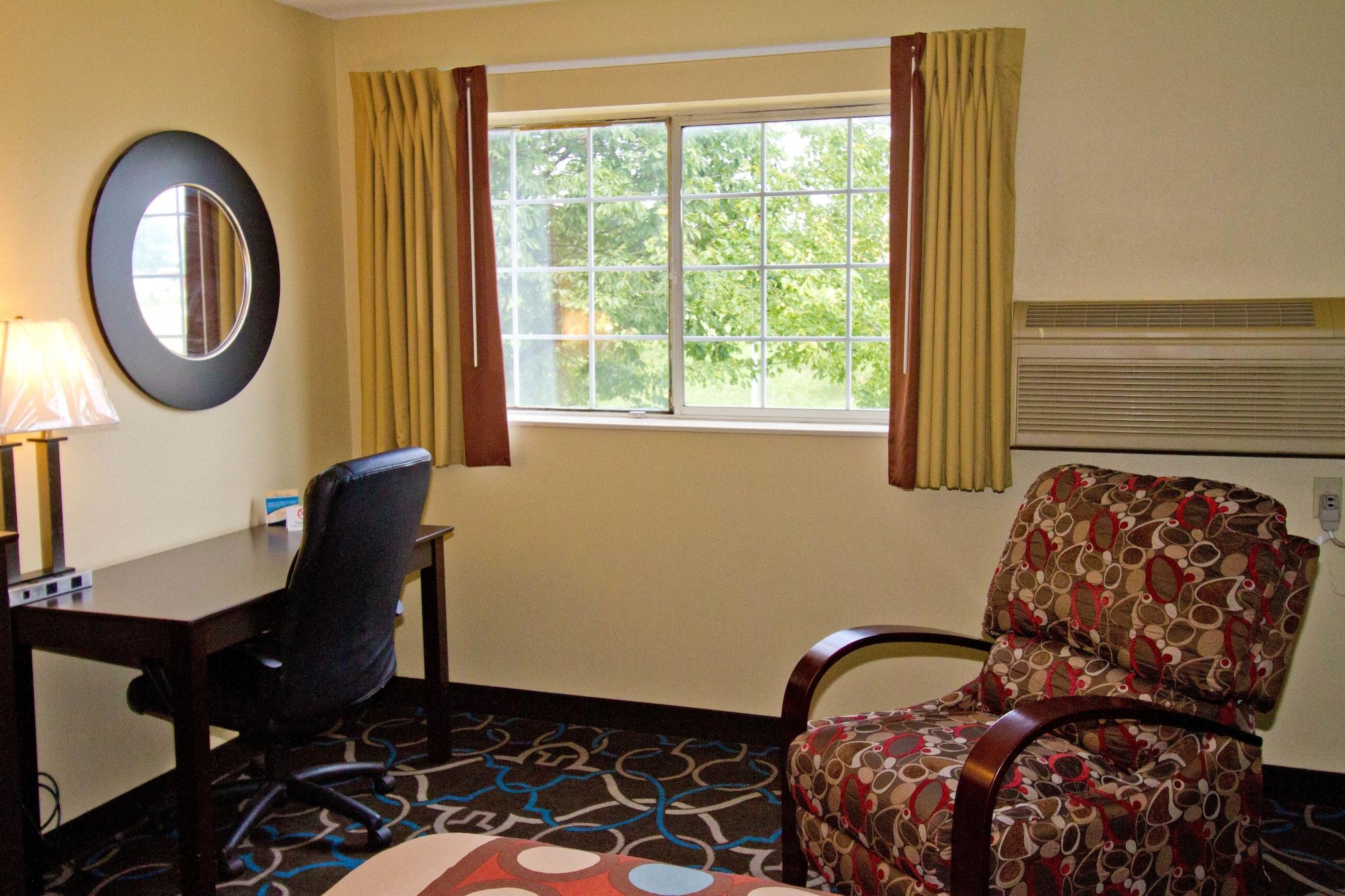 Super 8 By Wyndham Kansas City Exterior photo
